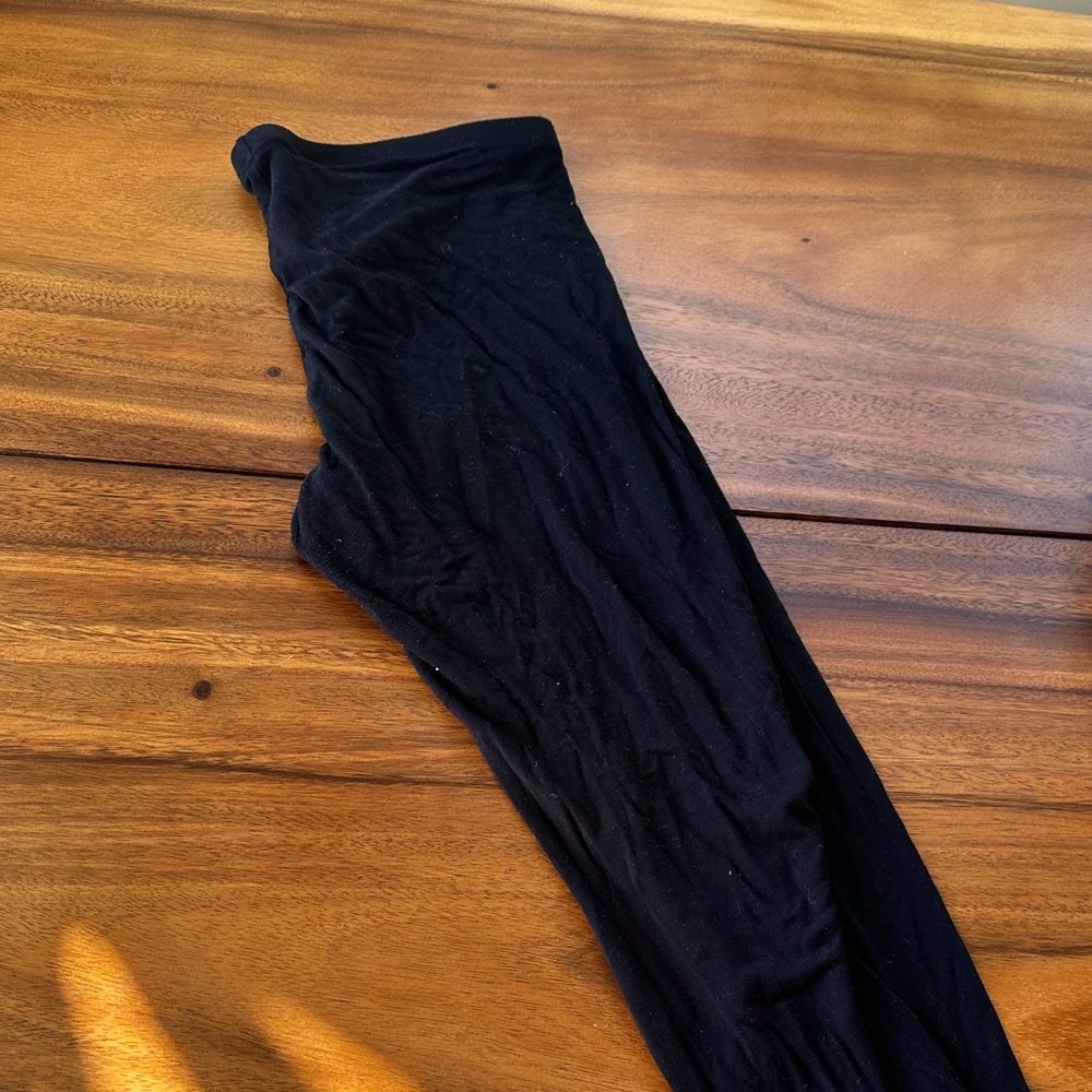 White House black market, thin leggings